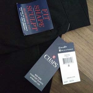 Chaps Mid Rise Comfort Elastic pants